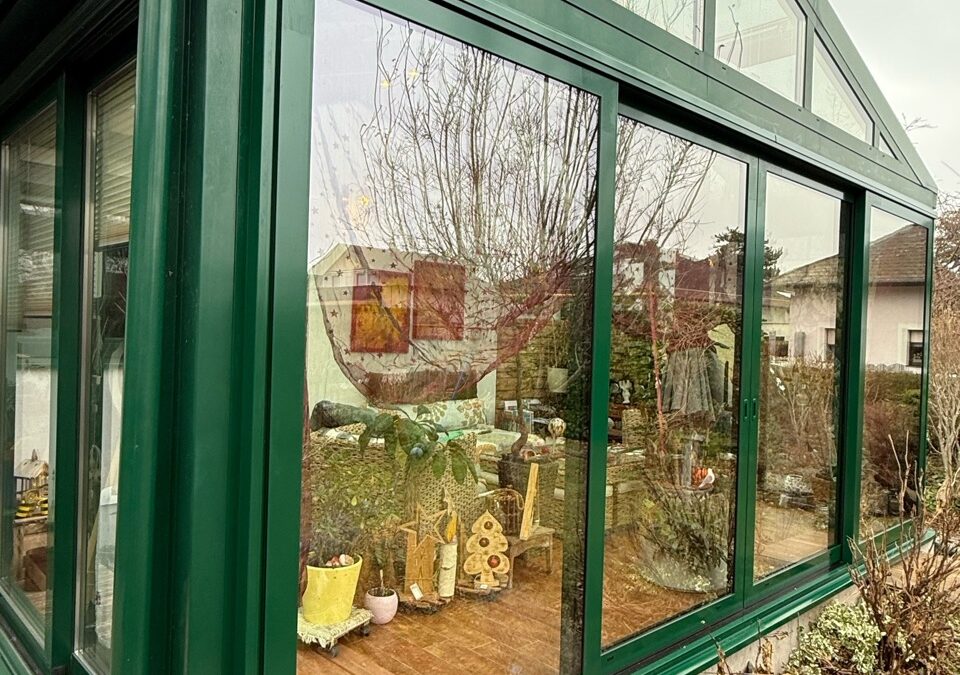 Rénovation d&rsquo;un jardin d&rsquo;hiver vieux de 30 ans dans la commune d&rsquo;Ebreichsdorf